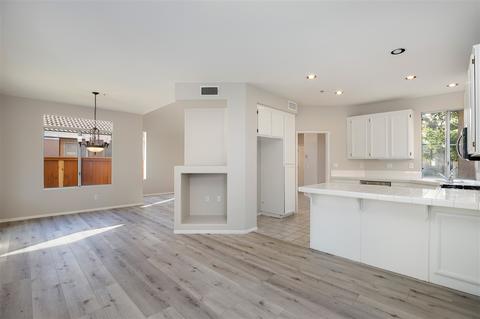2436 Starlight Gln, Escondido, CA 92026 photo 15