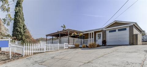 59 Walnut Dr, Chula Vista, CA 91911 photo 2