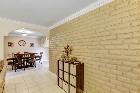302 Rancho Dr #D, Chula Vista, CA 91911 photo 3