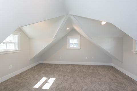 536 Orange Ave, Coronado, CA 92118 photo 23