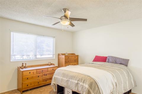 1089 Crest View Rd, Vista, CA 92081 photo 11