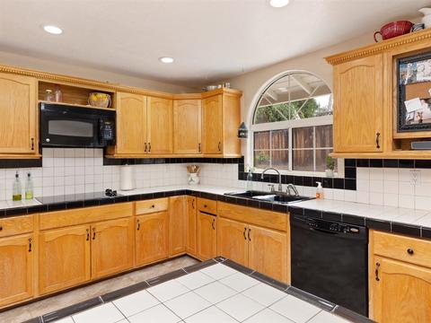 1336 E Fallbrook St, Fallbrook, CA 92028 photo 11