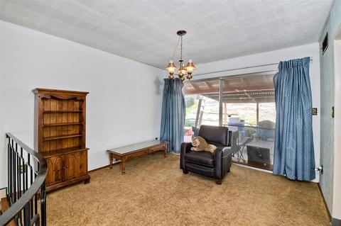 302 S Pierce St, El Cajon, CA 92020 photo 5