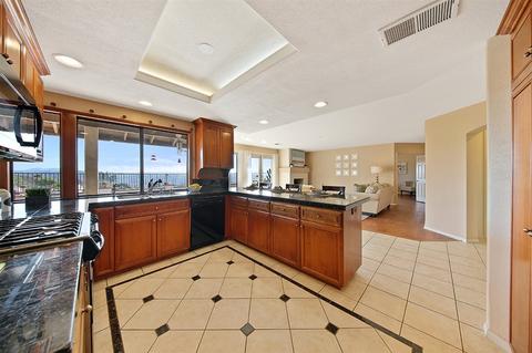929 Inspiration Ln, Escondido, CA 92025 photo 8