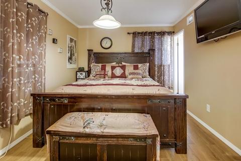 8609 Matterhorn Dr, Santee, CA 92071 photo 15