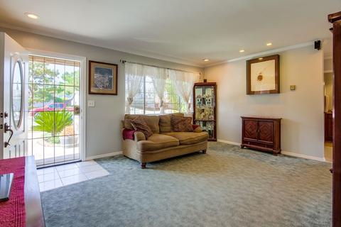 8609 Matterhorn Dr, Santee, CA 92071 photo 4