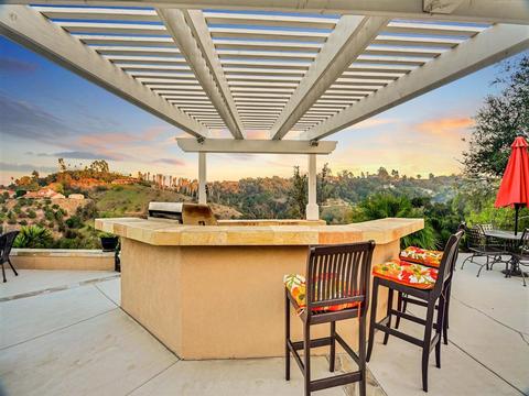 951 River Oaks Ln, Fallbrook, CA 92028 photo 4