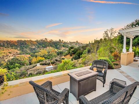 951 River Oaks Ln, Fallbrook, CA 92028 photo 5