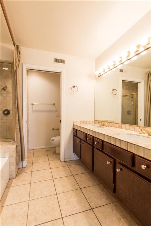 Undisclosed, La Jolla, CA 92037 photo 19