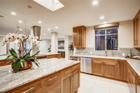 7030 Fairway Rd, La Jolla, CA 92037 photo 11