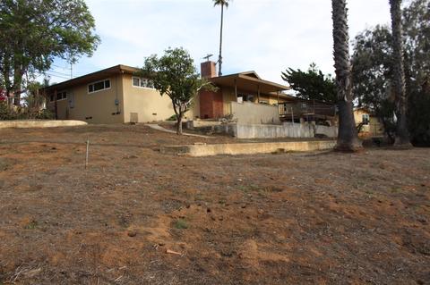 624 Hillside Ter, Vista, CA 92084 photo 25