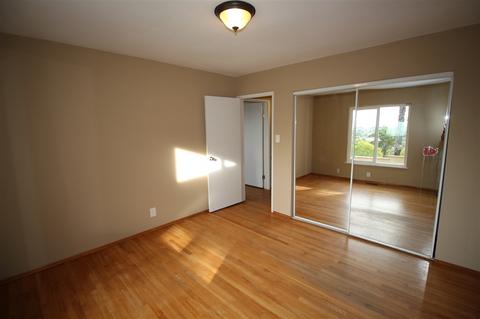 624 Hillside Ter, Vista, CA 92084 photo 17