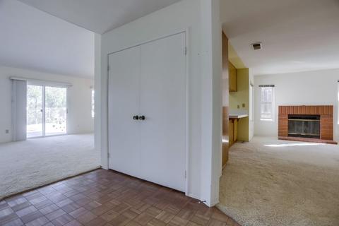 4712 Lofty Grove Dr, Oceanside, CA 92056 photo 2