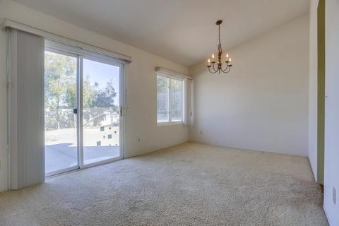 4712 Lofty Grove Dr, Oceanside, CA 92056 photo 7