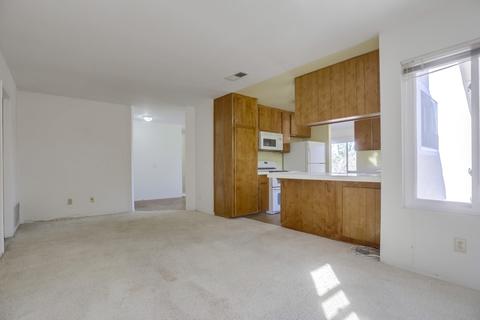 4712 Lofty Grove Dr, Oceanside, CA 92056 photo 11