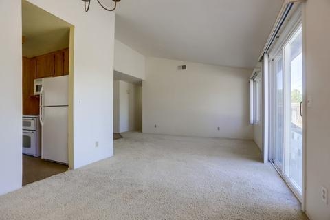 4712 Lofty Grove Dr, Oceanside, CA 92056 photo 9