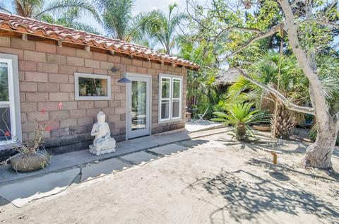 1060 Urania Ave, Encinitas, CA 92024 photo 3