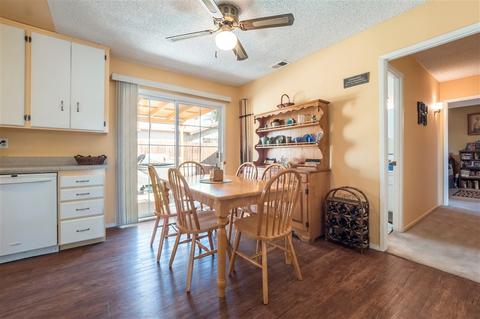 12955 Gate Dr, Poway, CA 92064 photo 6