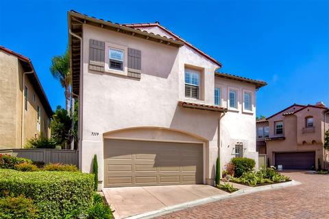 7119 Surfbird Cir, Carlsbad, CA 92011 photo 2