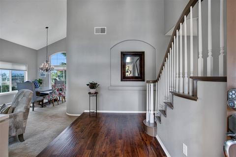 1398 Nightshade Rd N, Carlsbad, CA 92011 photo 2