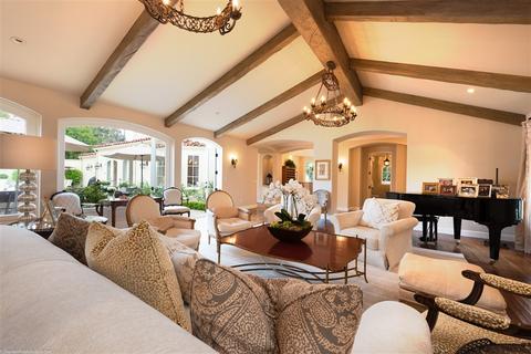6115 Avenida Cresta, La Jolla, CA 92037 photo 4