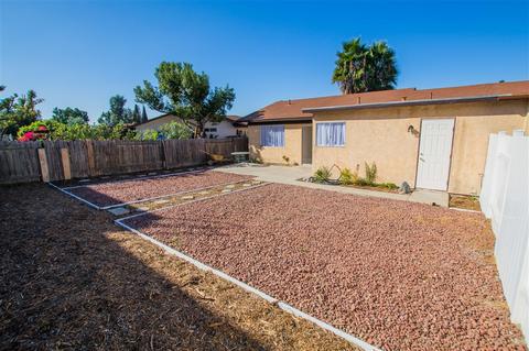 4757 Westridge Dr, Oceanside, CA 92056 photo 3