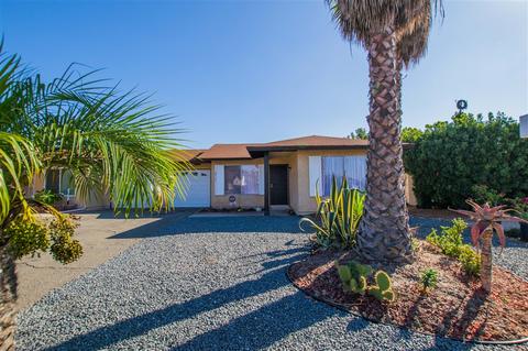 4757 Westridge Dr, Oceanside, CA 92056 photo 1