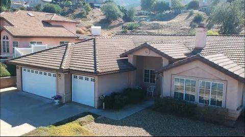 14527 Deverill Dr, El Cajon, CA 92021 photo 2