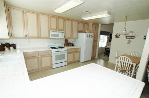 14527 Deverill Dr, El Cajon, CA 92021 photo 3