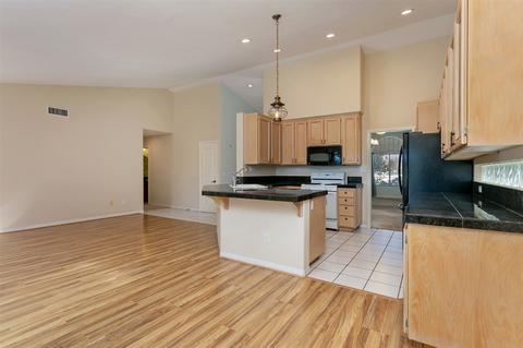 4403 Old River St, Oceanside, CA 92057 photo 9