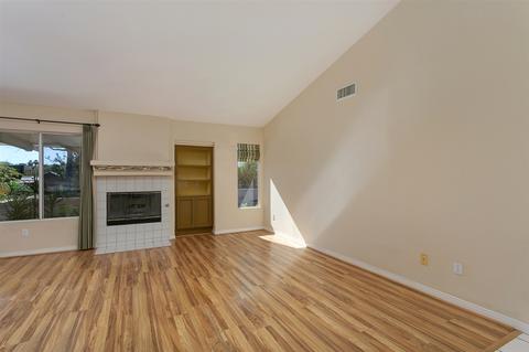 4403 Old River St, Oceanside, CA 92057 photo 5