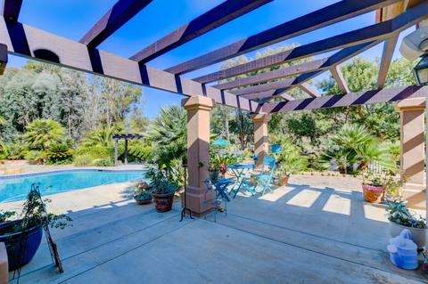 4560 Lake Sycamore Dr, Fallbrook, CA 92028 photo 2