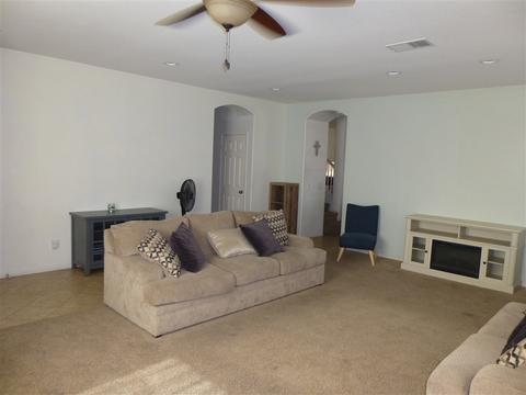 1102 Valley View Dr, El Centro, CA 92243 photo 3