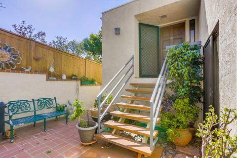 969 Hygeia Ave, Encinitas, CA 92024 photo 3