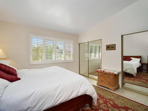 10858 Avenida Roberta, Spring Valley, CA 91978 photo 12