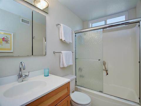 10858 Avenida Roberta, Spring Valley, CA 91978 photo 15