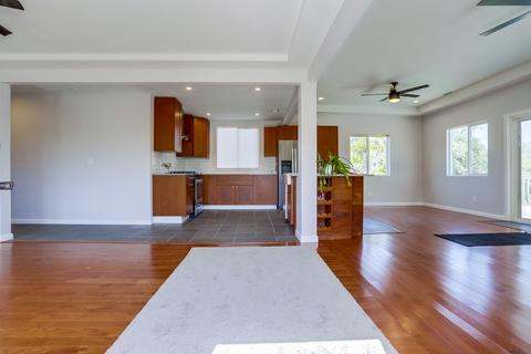 315 W Dougherty St, Fallbrook, CA 92028 photo 2