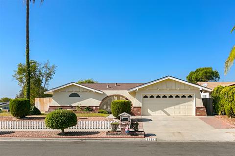 2751 Pauline Way, Oceanside, CA 92056 photo 2