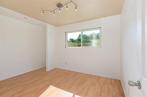 2751 Pauline Way, Oceanside, CA 92056 photo 11