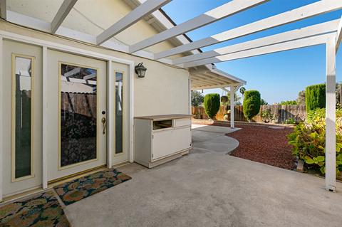 2751 Pauline Way, Oceanside, CA 92056 photo 18