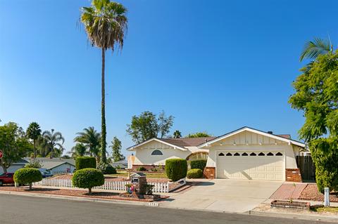 2751 Pauline Way, Oceanside, CA 92056 photo 1