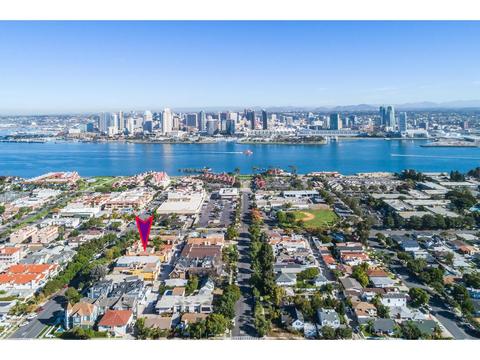 231 C Ave, Coronado, CA 92118 photo 2