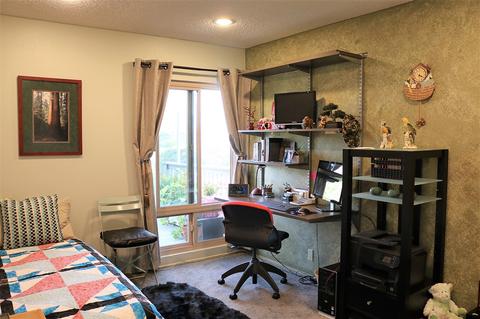 2805 Glen Canyon Cir, Spring Valley, CA 91977 photo 16
