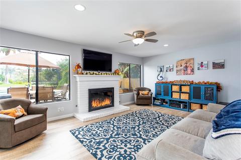 2397 Carriage Cir, Oceanside, CA 92056 photo 8
