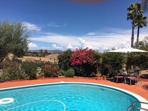 2390 Royal Crest Dr, Escondido, CA 92025 photo 1