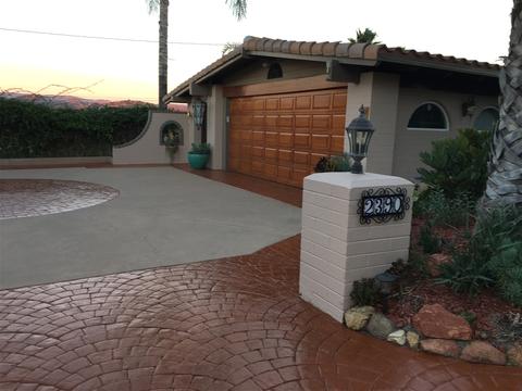 2390 Royal Crest Dr, Escondido, CA 92025 photo 2