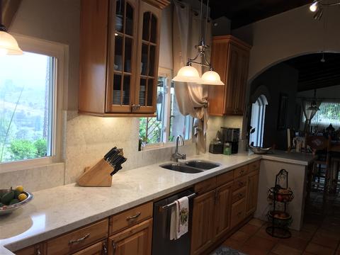 2390 Royal Crest Dr, Escondido, CA 92025 photo 8