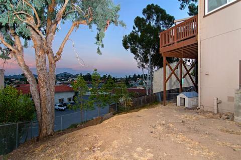 7862 Suncrest Dr, La Mesa, CA 91942 photo 23