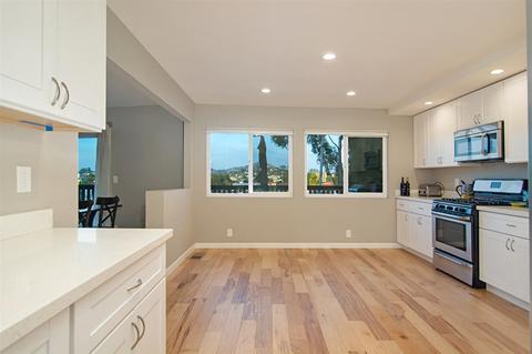 7862 Suncrest Dr, La Mesa, CA 91942 photo 10