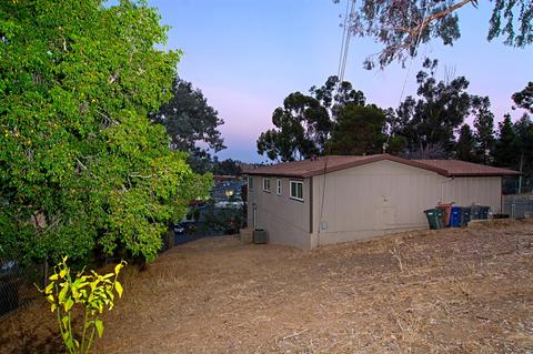 7862 Suncrest Dr, La Mesa, CA 91942 photo 24